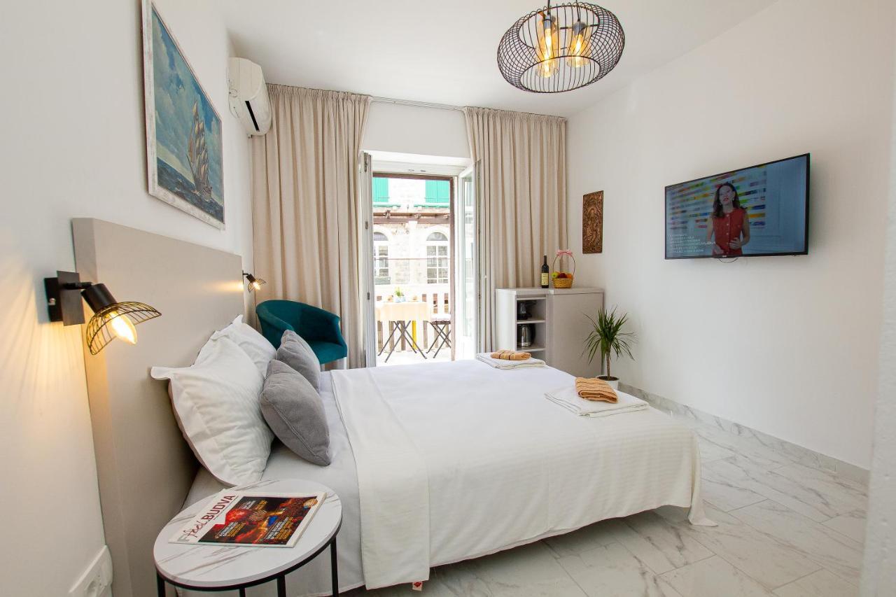 Marco Polo Apartment Petrovac Exterior photo