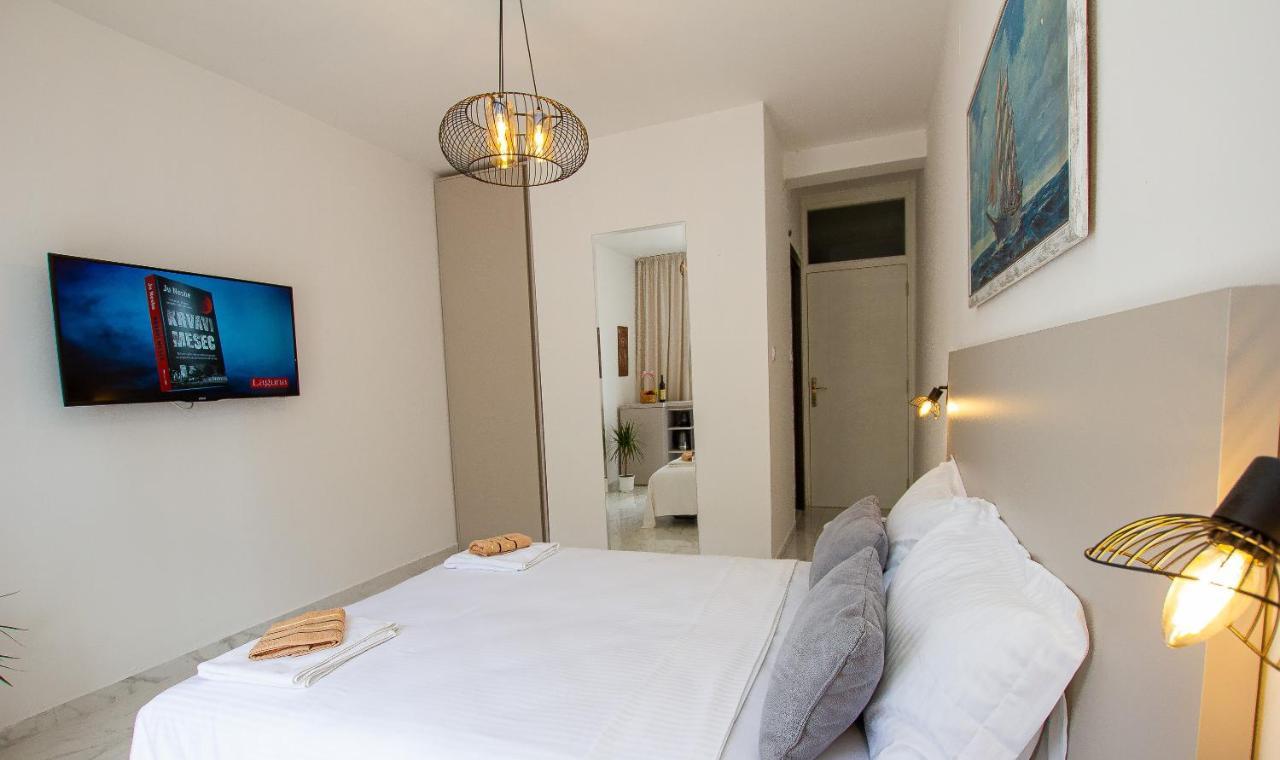 Marco Polo Apartment Petrovac Exterior photo
