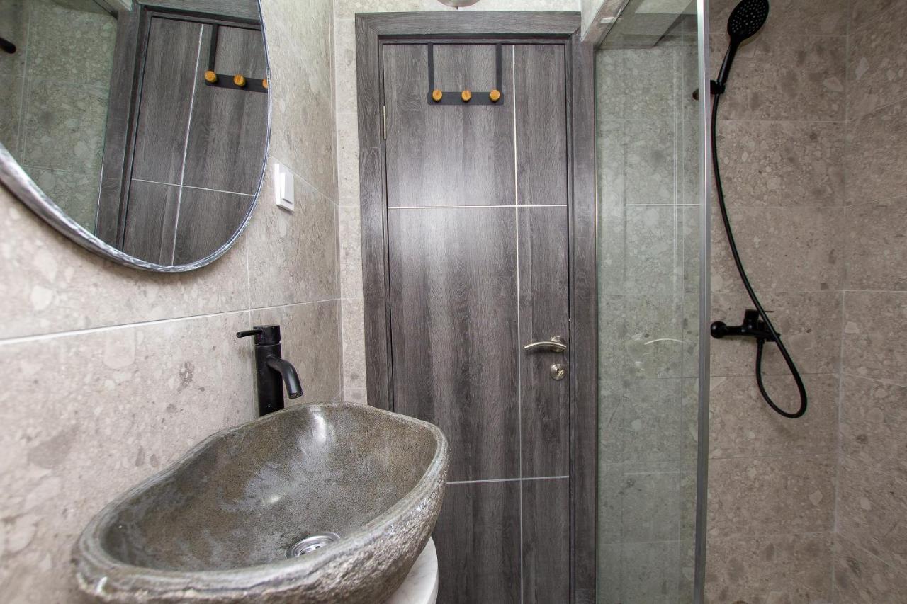 Marco Polo Apartment Petrovac Exterior photo