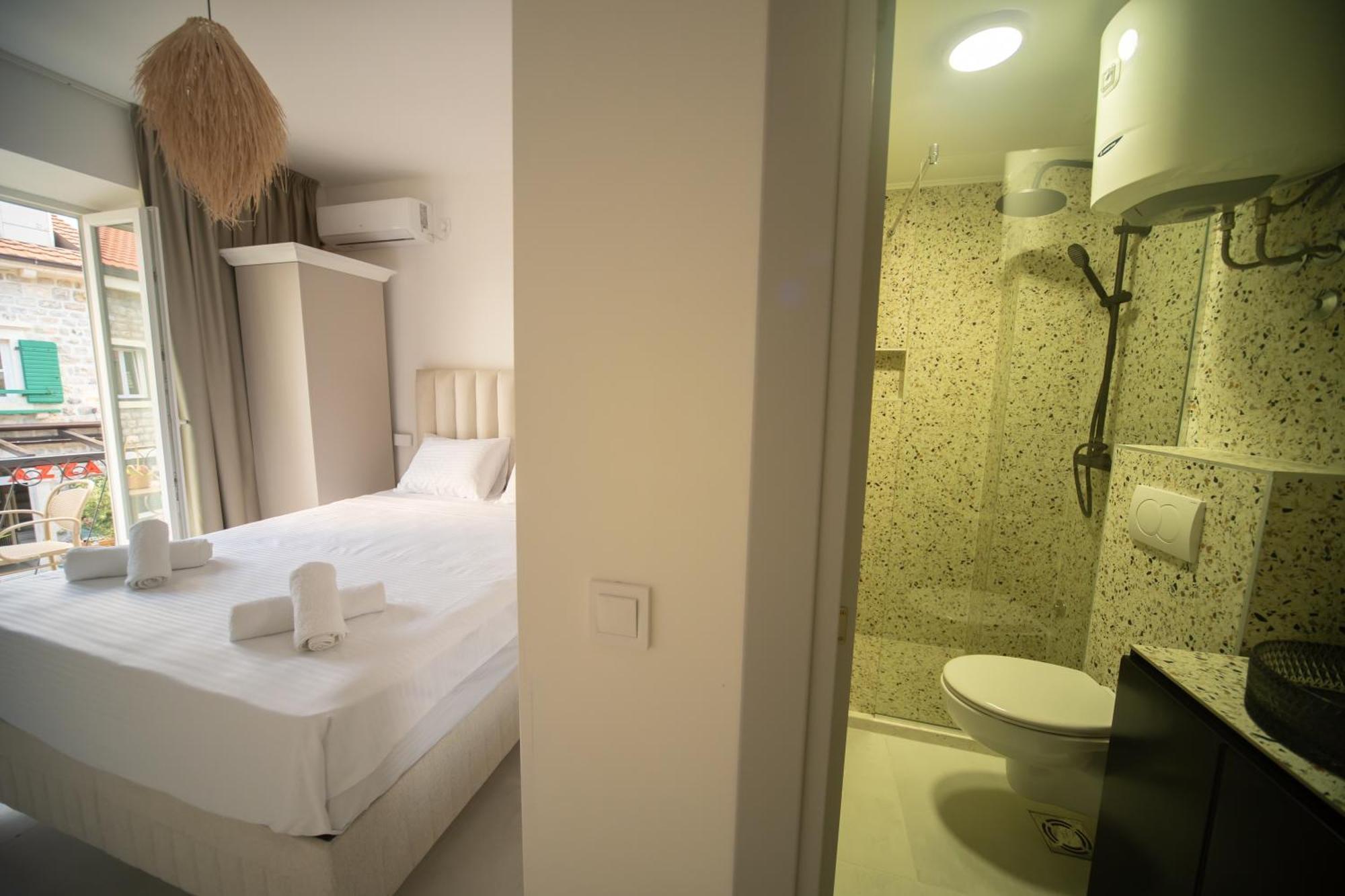 Marco Polo Apartment Petrovac Exterior photo